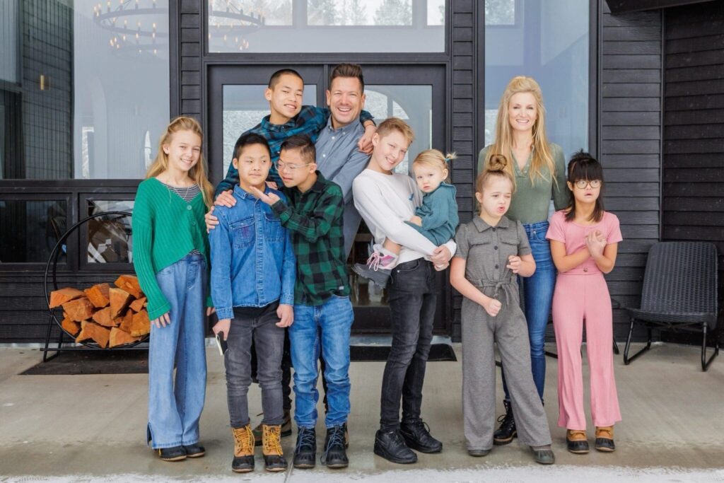 Buy My House - Sell My House - Cash Home Buyers - Luke Caldwell Family Photo